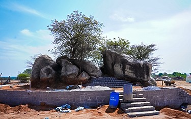 Scenic hillock seating area at USM Infra Go Valley, Salvapur, Hyderabad, offering a peaceful retreat amidst nature
